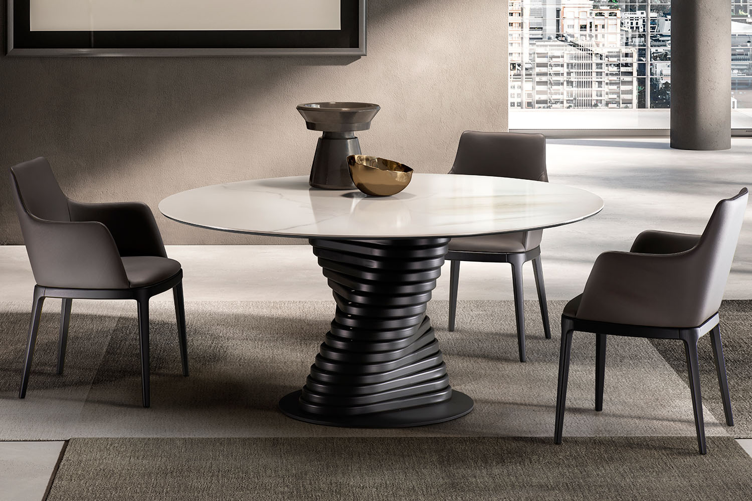 rotolo-round-dining-table-01.jpg